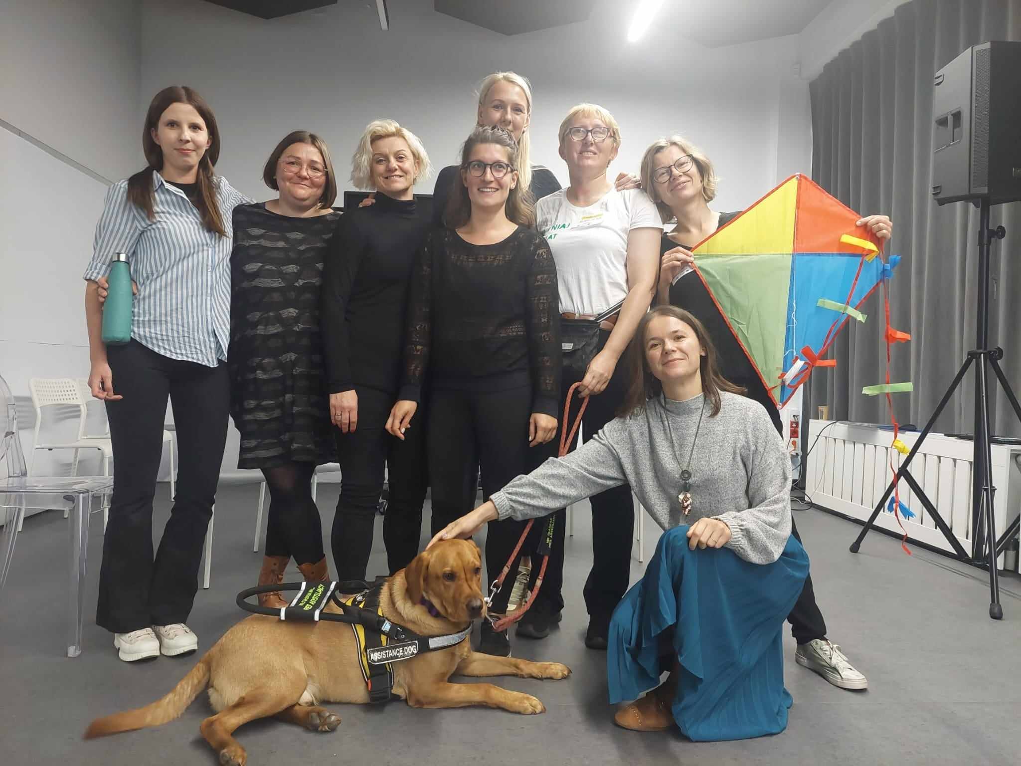 487309536_1062254069260901_3664764102118745857_n Zdjęcie uczestniczek projektu CENV