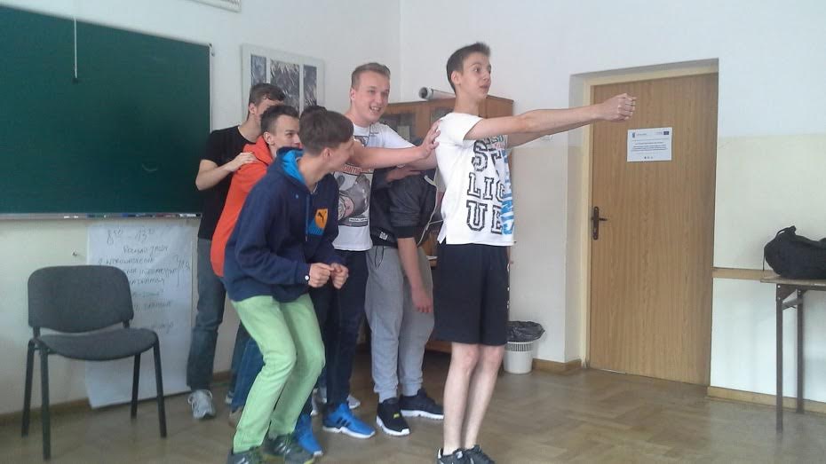 badz-lepsza-wersja-siebie3 Zdjęcie osób uczestniczących w warsztacie np. Bądź lepszą wersją siebie